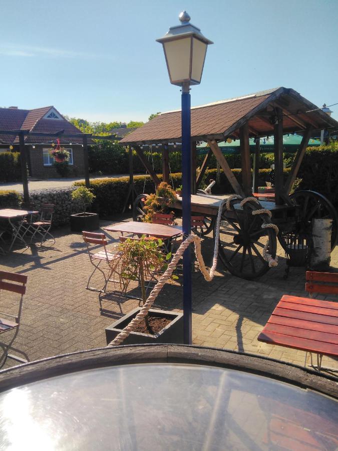 Hotel Ruestersieler Hof فيلهلمسهافن المظهر الخارجي الصورة